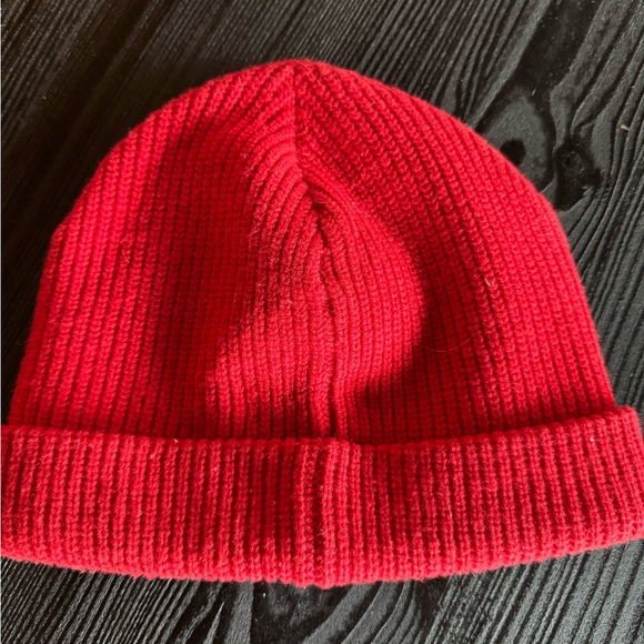 Red Ribbed Knit Beanie by Madewell - Picture 2 of 3